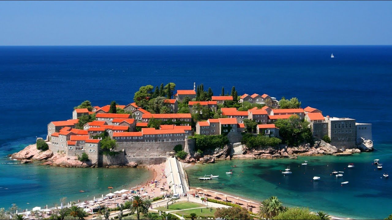 foreigners to purchase real estate
