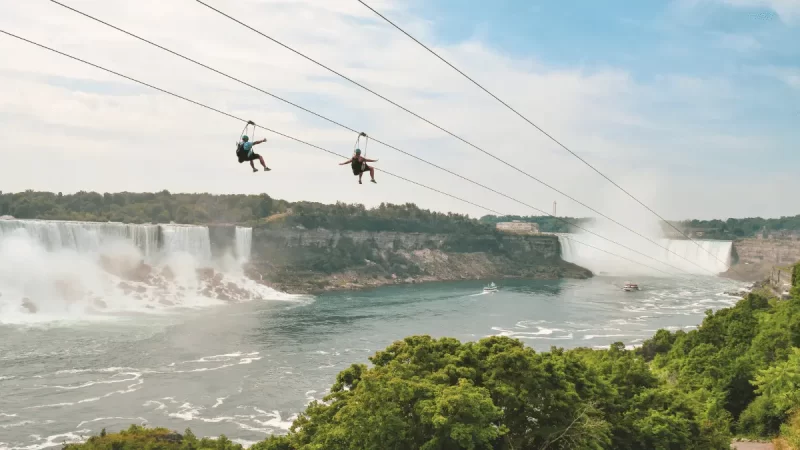 Zip Lining Niagara Falls 