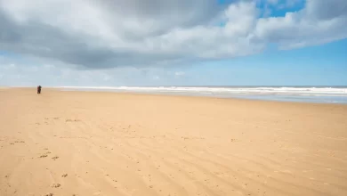 Photo of Holkham Beach: A Natural Paradise for Relaxation and Adventure