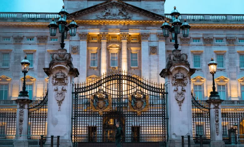 Photo of Buckingham Palace: A Royal Jewel in the Heart of London