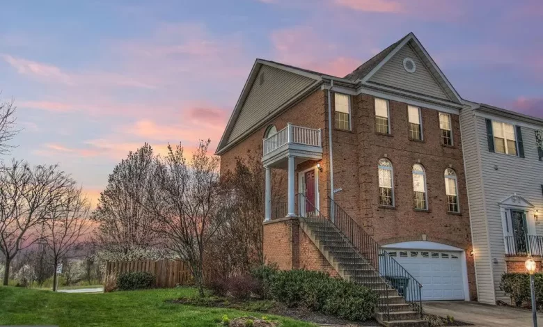 Kirk Cousins' Lakeside Haven