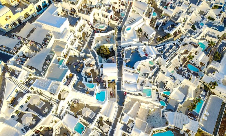 Photo of Greece’s Luxury Real Estate: A Haven for Wealthy Buyers in 2025